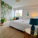 Luxe Tropical - Edouard - Centre * 로양