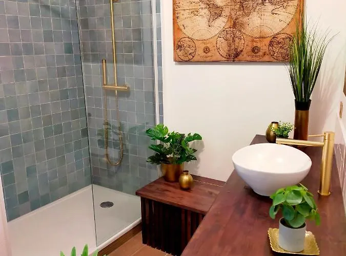 Luxe Tropical - Edouard - Centre * Royan